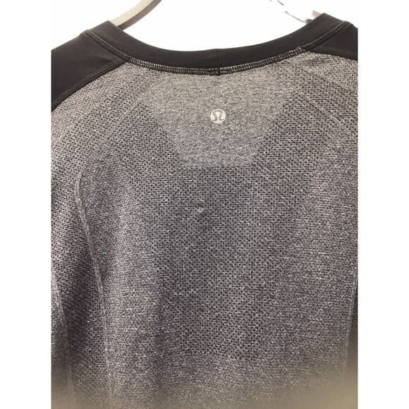 Lululemon Sports Workout Long Sleeve Shirt Mens Size Large Black/gray - Picture 5 of 12